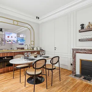 Interior Design - 6p-2br - Tour Eiffel , Paris France